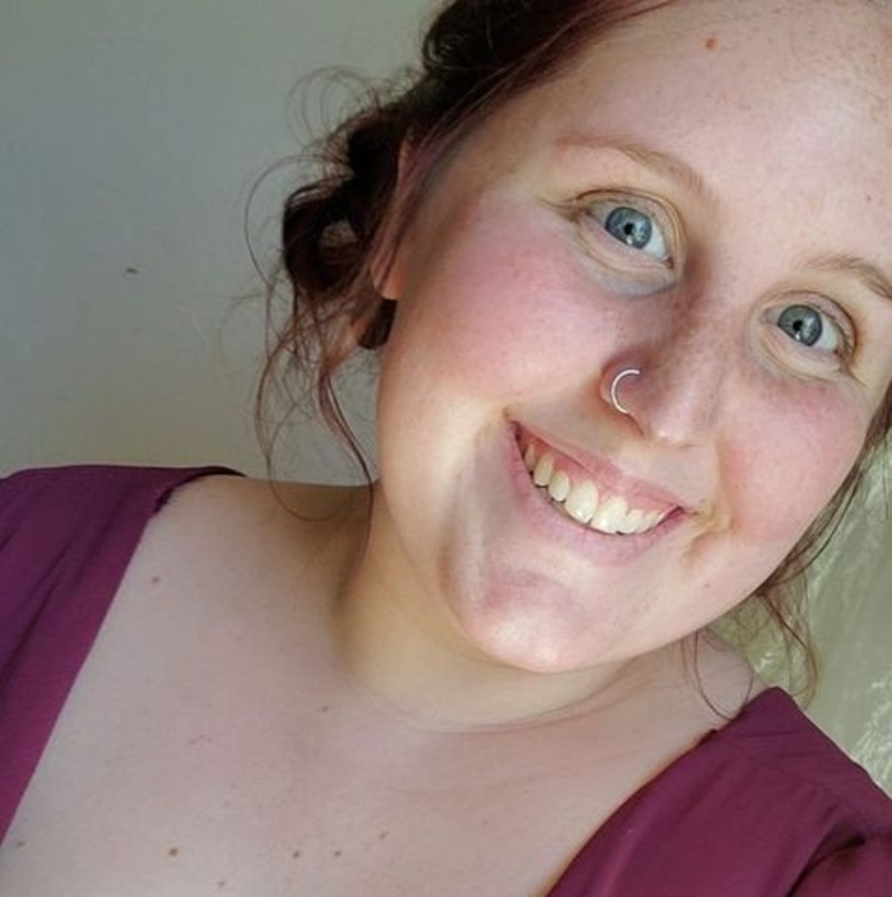 Meet your Posher, Renee
